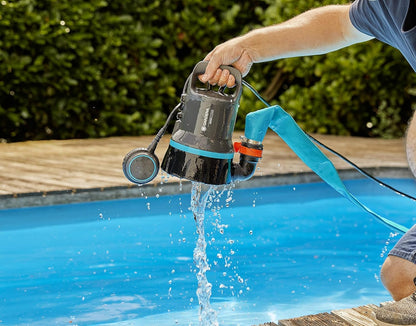 Gardena Klarwasser-Tauchpumpe 9000 Flachabsaugung - 09030-20