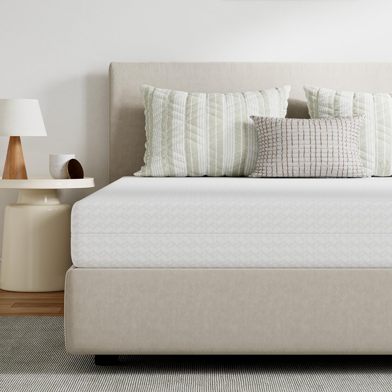 Novilla Matratze 7-Zonen Kaltschaum H3/H4 - 120x200 cm. Rechteckige, weiße Kaltschaummatratze für orthopädische Körperunterstützung.