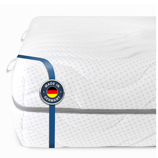 BMM 7 Zonen Kaltschaum Matratze H3 - 120x200 cm. Rechteckige 7-Zonen Kaltschaummatratze, Härtegrad H3. Stützt den Körper punktelastisch für gesunden Schlaf.