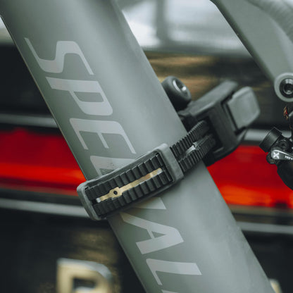 Thule Epos Fahrradträger für Anhängerkupplung - 2 Fahrräder Schwarz