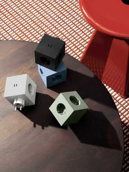 Avolt Square 2 Design Mehrfachsteckdose USB-C - Schwarz