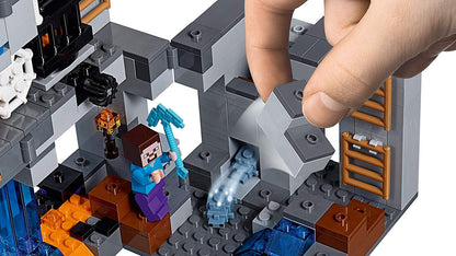 LEGO Minecraft Abenteuer in den Felsen Spielset – 21147
