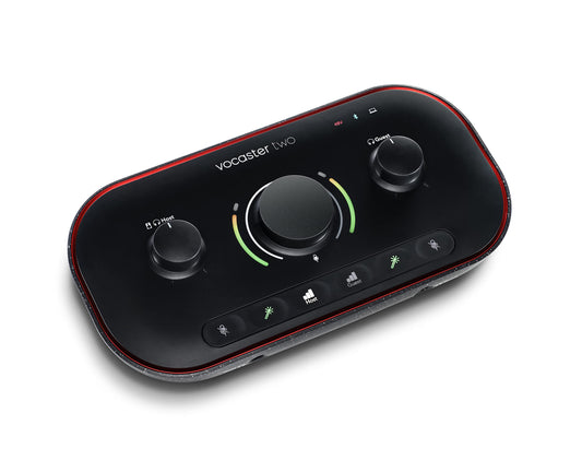 Focusrite Vocaster Two Podcast Audio-Interface – 2-Kanal. Dunkles 2-Kanal Audio-Interface für Mikrofone zur Podcast-Produktion und Streaming am Computer.