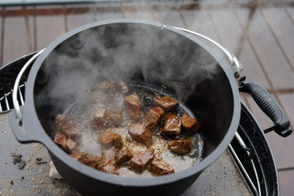 BBQ-Toro Dutch Oven Premium DO12P – Gusseisen Bräter 13.6L ohne Füsse