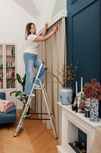 DRABEST Klappbare Alu Trittleiter 6 Stufen - Haushaltsleiter