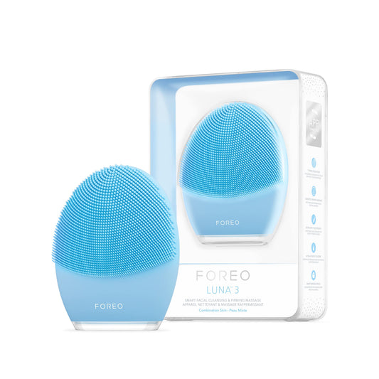 FOREO LUNA 3 Mischhaut Gesichtsreinigungsbürste. Runde, mintgrüne Silikonbürste. Reinigt und massiert das Gesicht mithilfe von T-Sonic Pulsationen zur Entfernung von Unreinheiten.
