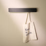 Designfabrik Hamburg Wandgarderobe schwarz 57 cm, versteckte Haken aus Aluminium, schlanke Bauform