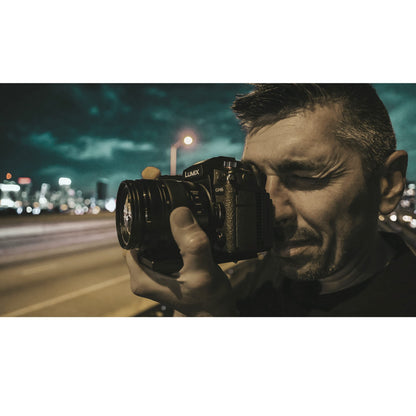 Panasonic LUMIX GH6M Hybridkamera - Objektiv Kit schwarz