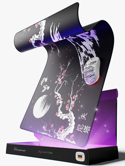 Nyfter XXL Gaming Mauspad Sakura Weiss 900 x 500 mm, weisse Oberfläche, vernähte Kanten