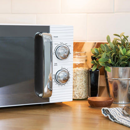 Russell Hobbs RHM1731 Inspire Solo-Mikrowelle, 17 Liter, 700 W, weiss