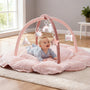 Mallify 5-in-1 Baby-Spielbogen mit Spieldecke und 6 Spielzeugen, rosa – weiche Liegefläche aus Plüsch und Baumwolle