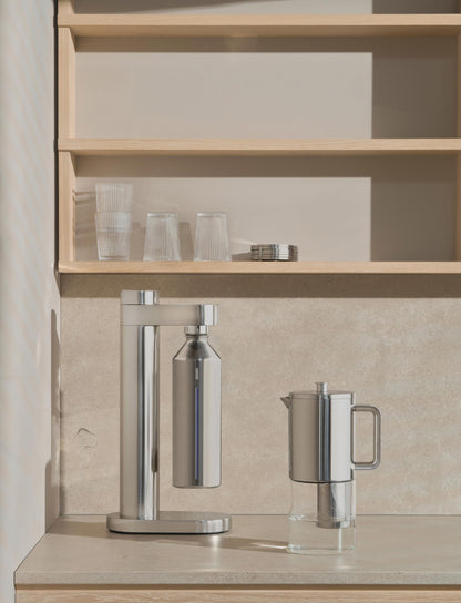 Stelton Brus Wassersprudler Edelstahl mit Flasche – CO2 Carbonator