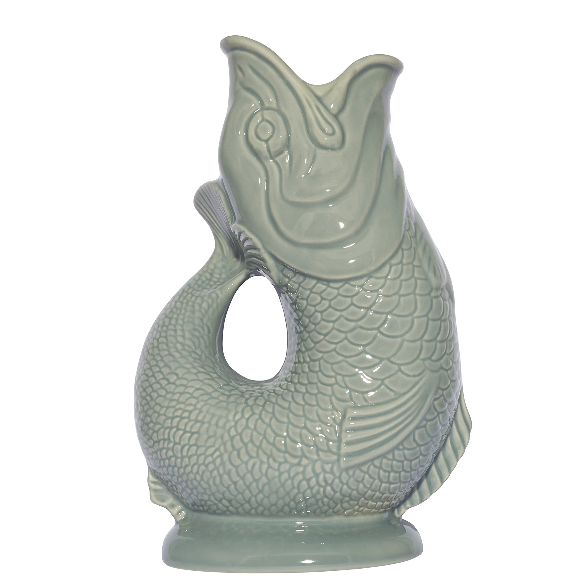 Gluckigluck Original Gluggle Jug Wasserkaraffe – Sage: Fischförmige, salbeigrüne Keramikkaraffe zum Servieren von Getränken mit gluckerndem Geräusch.