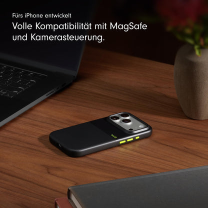 Beats iPhone 17 Pro Rugged Schutzhülle mit MagSafe & Kamerasteuerung – Bergnacht
