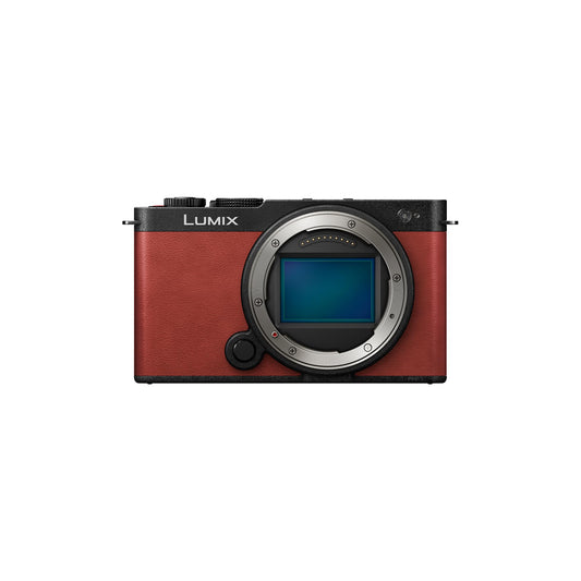 Panasonic Lumix DC-S9E-R, eine kompakte, rote spiegellose Vollformatkamera für hochwertige Bild- und Videoaufnahmen.