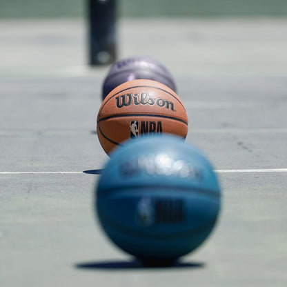 Wilson NBA Forge Pro Midnight Basketball, Schwarz/Silber, Grösse 7