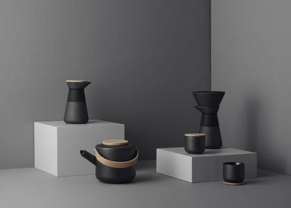 Stelton Theo Teekanne – Skandinavisches Design Schwarz/Braun