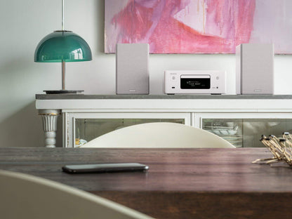 Denon CEOL N-10 Kompaktanlage, HiFi Verstärker mit 2-Wege Lautsprechern, CD-Player, Internetradio, Musikstreaming, HEOS Multiroom, Bluetooth, WLAN, AirPlay 2, Alexa Kompatibel, 2 Optische TV-Eingänge