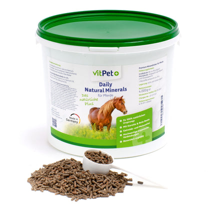 VitPet+ Daily Natural Minerals Mineralfutter für Pferde 4 kg Eimer, getreidefrei, mit 25 g Dosierlöffel