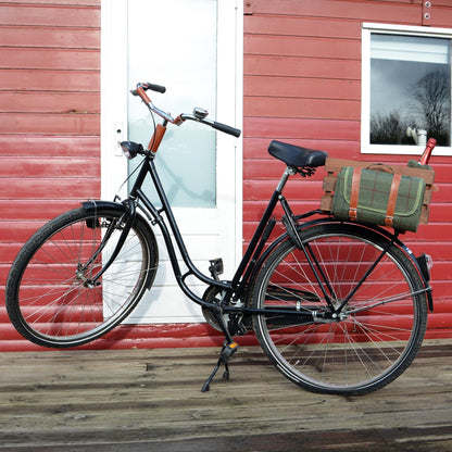 UNUS Fahrradkiste aus Holz mit Picknickdecke und Flaschenhalter