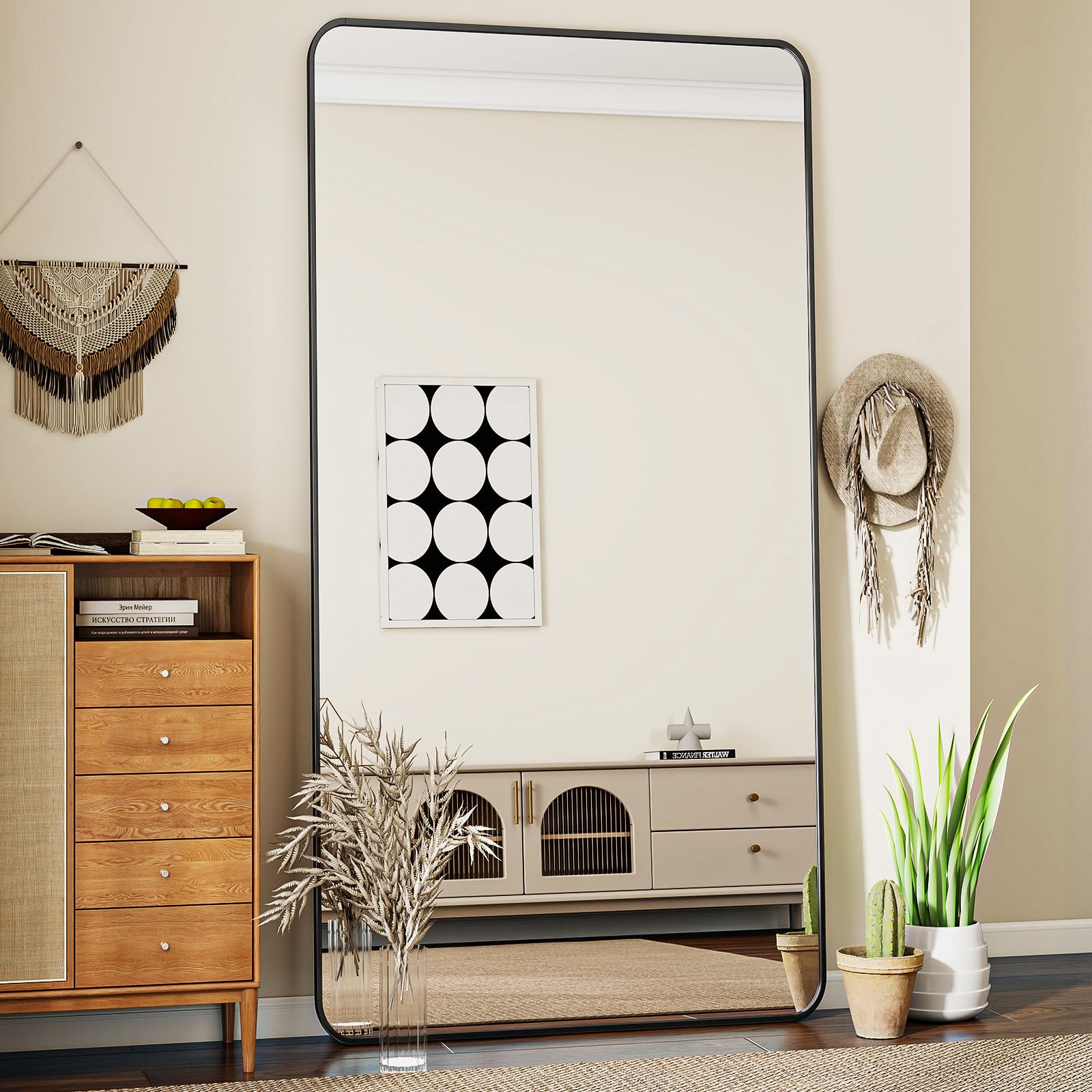 Koonmi Standspiegel Ganzkörper abgerundet 76x171cm - Schwarz. Schwarzer, abgerundeter Standspiegel zur Ganzkörperbetrachtung.