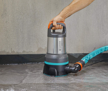 Gardena 19500 Aquasensor Klar-/Schmutzwasser-Tauchpumpe - LED