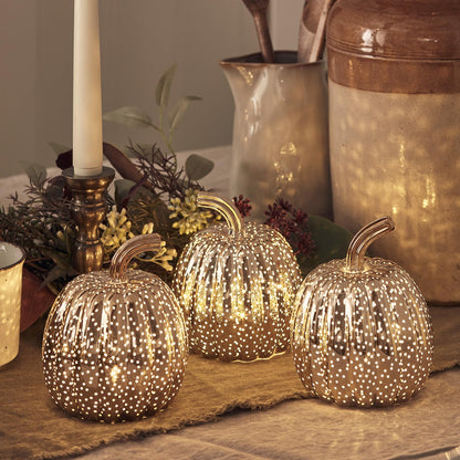 Lights4fun 3er-Set Glas-Kürbisse LED Deko - Gold 12cm