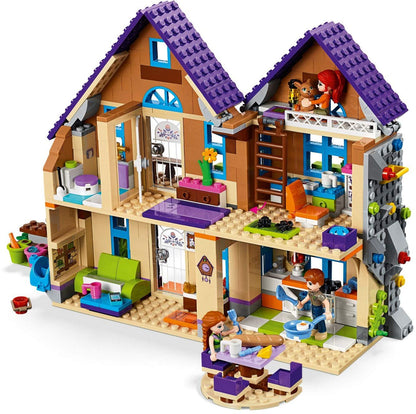 LEGO Friends Mias Haus Pferde Bauset. Buntes, zweistöckiges Haus mit Pferdekoppel. Ermöglicht Rollenspiele rund um Pferde und Tierpflege.
