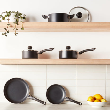 Amazon Basics Kochgeschirr-Set 8-teilig, Antihaftbeschichtung, Schwarz