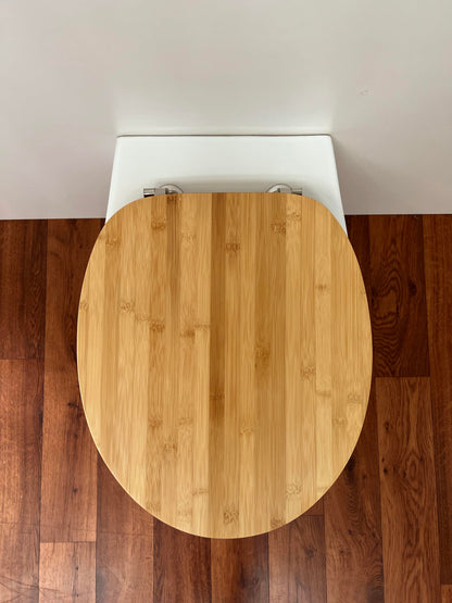 ADOB WC-Sitz Bambus dunkel – Klobrille mit Edelstahl-Scharnieren