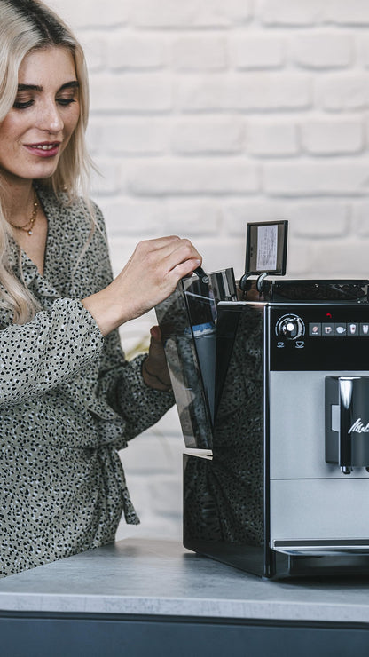 Melitta Latticia OT Kaffeevollautomat mit Milchsystem - silber/schwarz