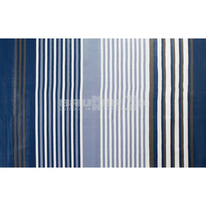 BRUNNER viais Strohmatte: Rechteckige, beige Matte (250 x 450 cm). Dient als wetterfester Bodenteppich für Camping-Vorzelte.