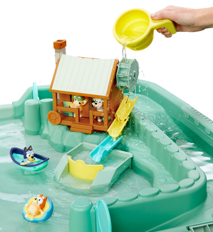 Little Tikes Bluey Bushland Adventure Wassertisch mit 6 Zubehörteilen