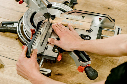 Metabo KGSV 72 XACT SYM Kappsäge – Präzision & Zugfunktion