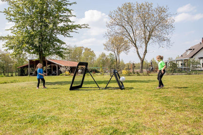 Virtufit verstellbarer Fussball-Rebounder Pro Kickback - 124x124 cm