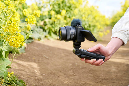 Sony ZV-E10K Systemkamera APS-C mit 16-50 mm Power Zoom Objektiv