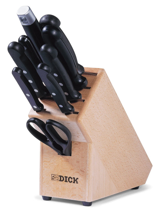 F. Dick Holzmesserblock Superior 9-teiliges Set 88080000: Ein brauner Holzblock mit Schlitzen zur sicheren und griffbereiten Aufbewahrung von neun Messern in der Küche.