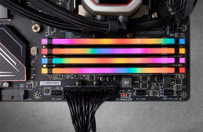 Corsair Vengeance RGB PRO DDR4 32GB 3600MHz Speicherkit - Schwarz