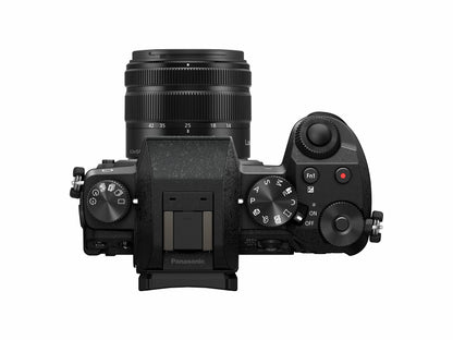 Panasonic DMC-G70K Lumix Systemkamera - 14-42mm Kit schwarz