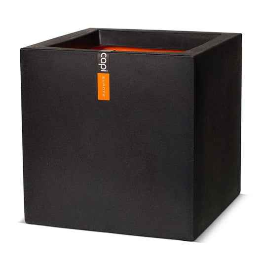 Capi Europe Smooth NL Blumentopf quadratisch 50x50 Schwarz. Glattes, schwarzes Pflanzgefäß zur Kultivierung von Blumen und Pflanzen.