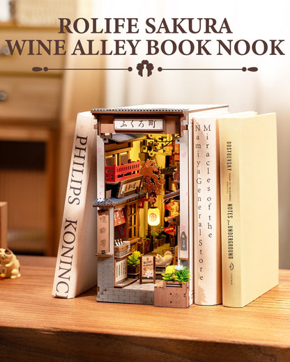 Rolife Book Nook Sakura Wine Alley – DIY Miniaturhaus mit LED-Licht