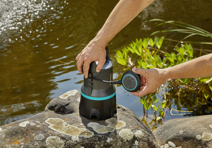 Gardena 9.000 Schmutzwasser-Tauchpumpe mit Druckfunktion