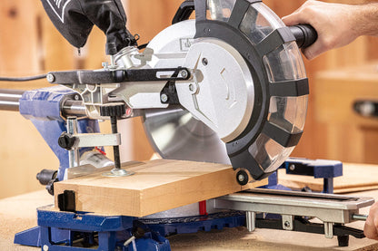 Scheppach HM254SPX Kappzugsäge 2200W - inkl. 2. Blatt & Untergestell