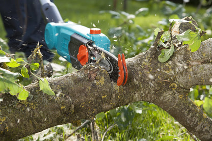 Gardena Teleskop-Hochentaster TCS Li-720/20 Astsäge - 20cm Schwert
