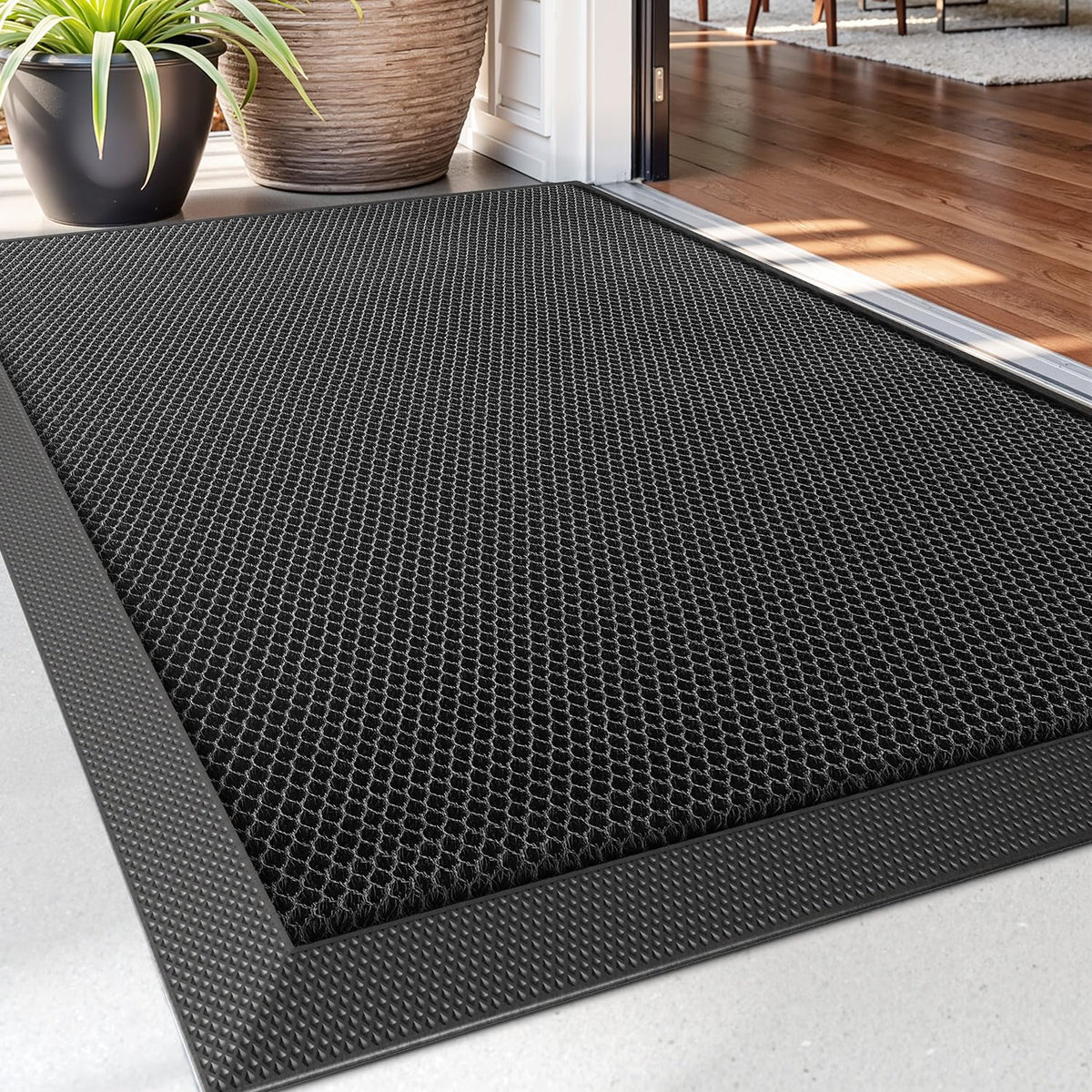 DEXI Fussmatte aussen 60x90 cm, rutschfeste Schmutzfangmatte schwarz aus Nylon und Gummi