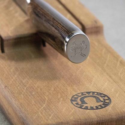 Kai Shun Tim Mälzer Premier Santokumesser TDM 1702 mit Schneidebrett